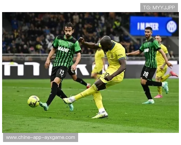 国际米兰弧顶区域的配合精妙且有效